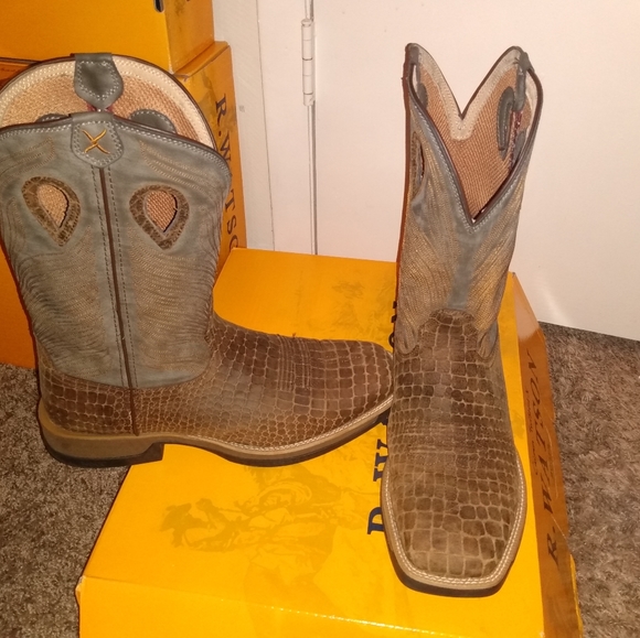 Twisted x size 12 - Picture 3 of 3